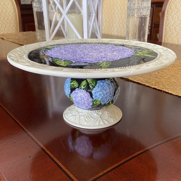 MWW Market 3D Hydrangeas Ceramic Pedestal Dessert Dish-Black Ivory Blue Purple - Picture 5 of 11